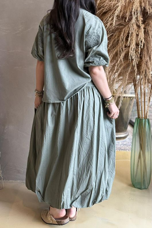 Atik Bubble Sleeve Top Khaki /8=